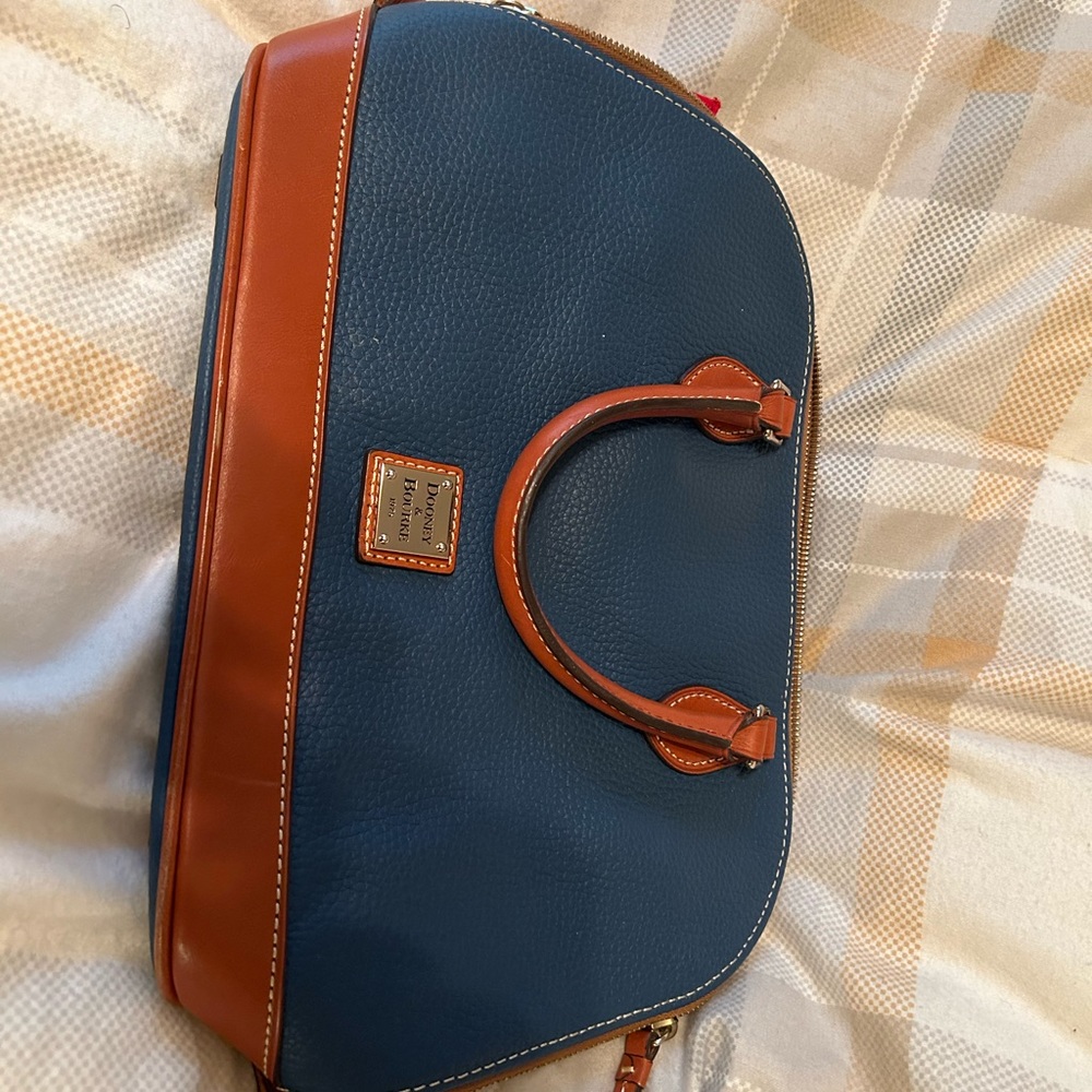 Dooney & Bourke
